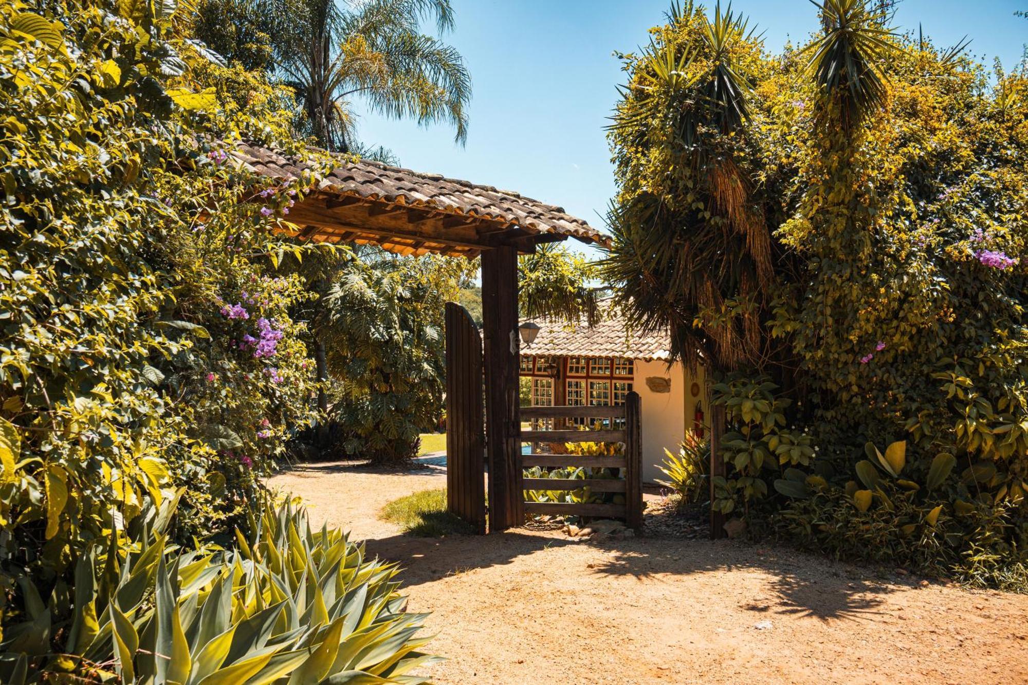 Fazenda Boa Esperanca 호텔 Florestal 외부 사진